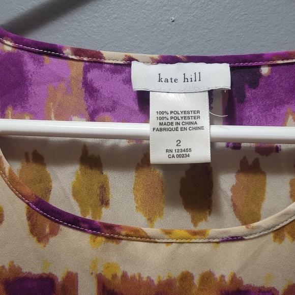 Kate Hill Multi Colored Abstract Cropped Sleeve Top 2 - Picture 3 of 5